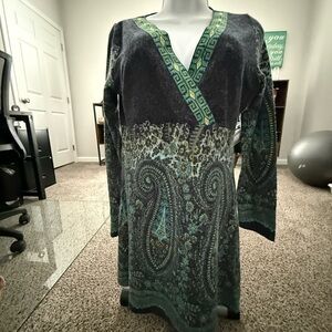 Elegant Green Paisley Dress p16